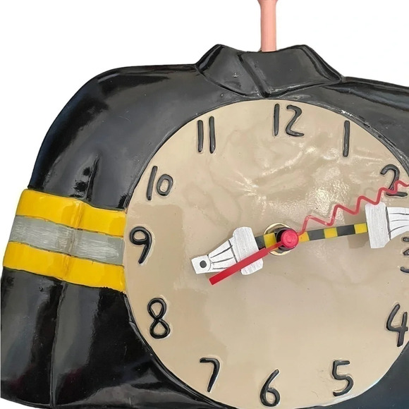 Allen designs Fireman pendulum clock - Picture 3 of 8